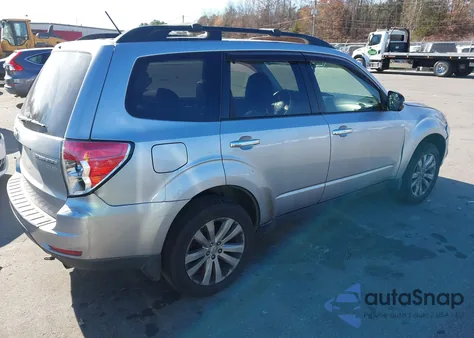 2013 Subaru Forester 2.5X Limited из США, поврежденный, VIN JF2SHAEC6DH441554